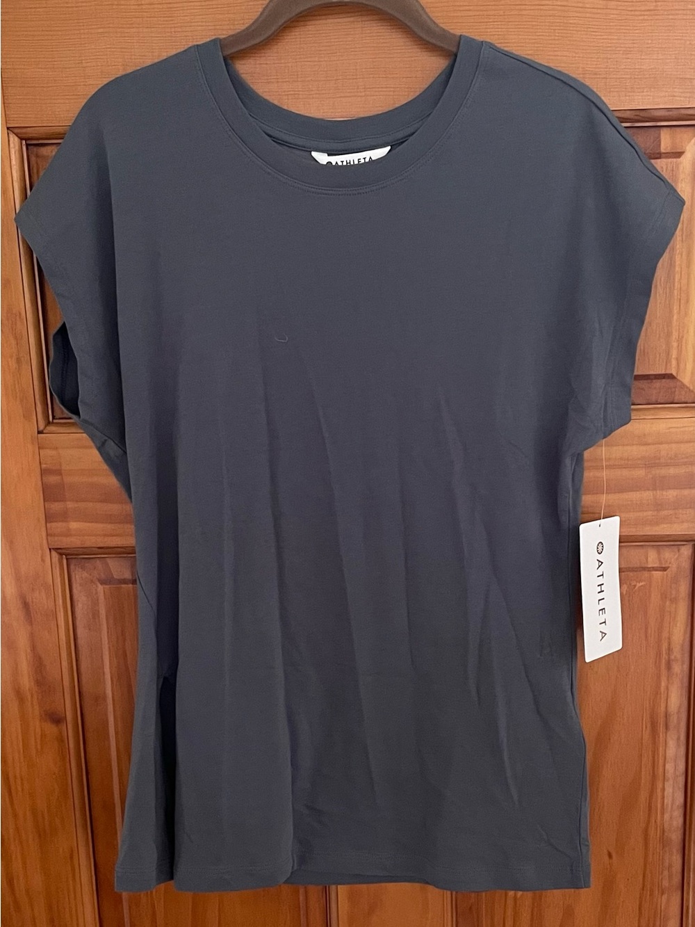 *NWT* Athleta Favorite Cotton Dolman Tee size S, Shadow Grey